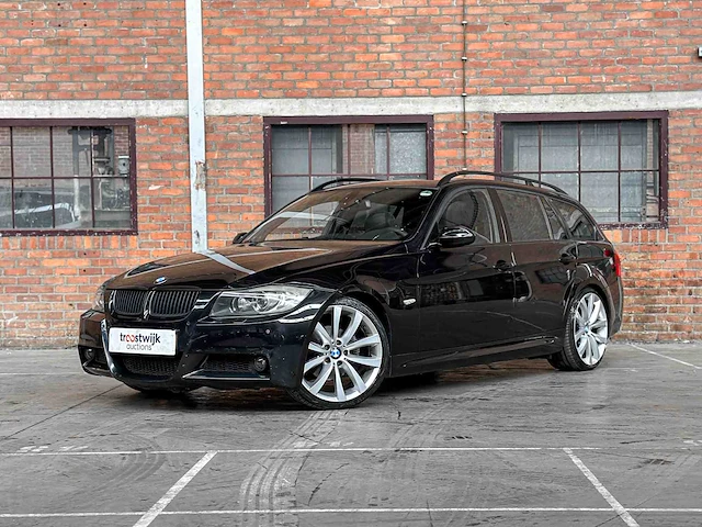 Bmw 325i touring high executive 218pk 2006 3-serie, 6-sfx-12 youngtimer - afbeelding 1 van  43