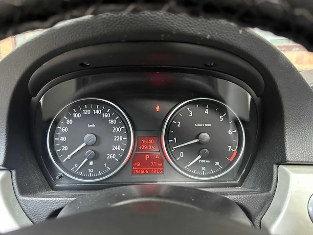 Bmw 325i touring high executive 218pk 2006 3-serie, 6-sfx-12 youngtimer - afbeelding 27 van  43