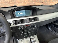 Bmw 325i touring high executive 218pk 2006 3-serie, 6-sfx-12 youngtimer - afbeelding 29 van  43