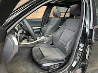 Bmw 325i touring high executive 218pk 2006 3-serie, 6-sfx-12 youngtimer - afbeelding 37 van  43