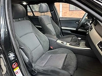 Bmw 325i touring high executive 218pk 2006 3-serie, 6-sfx-12 youngtimer - afbeelding 40 van  43