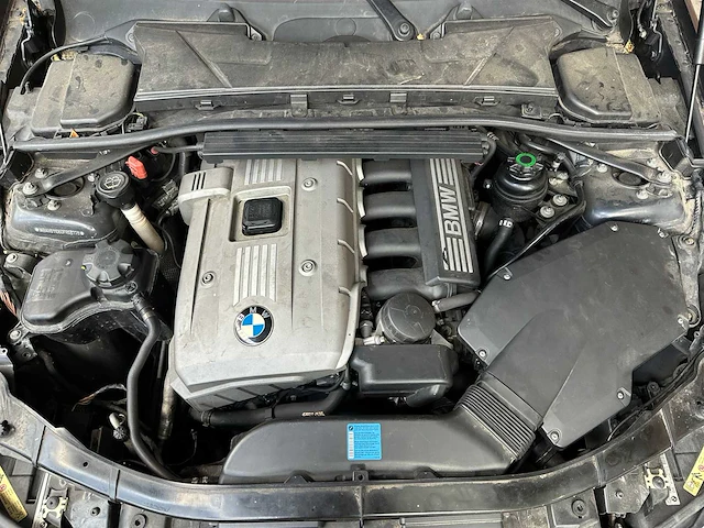 Bmw 325i touring high executive 218pk 2006 3-serie, 6-sfx-12 youngtimer - afbeelding 42 van  43