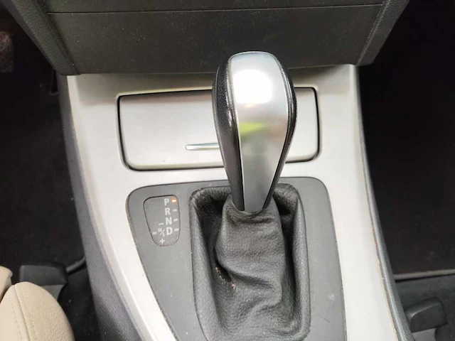 Bmw 325i touring high executive automaat; 24-nds-2 - afbeelding 14 van  14