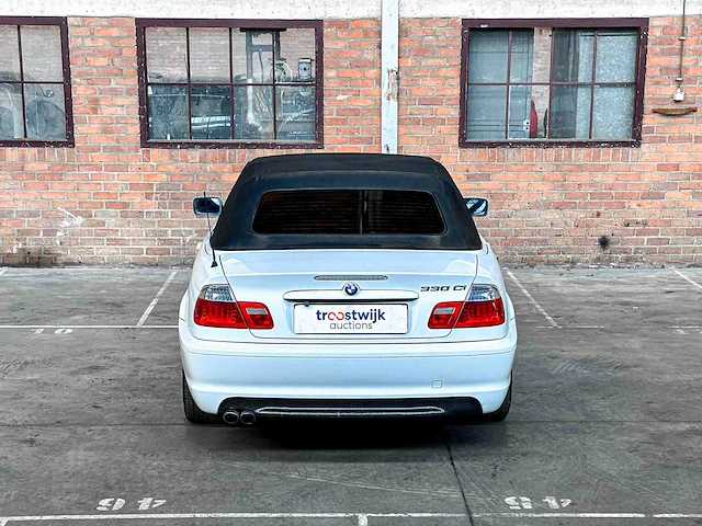 Bmw 330ci cabriolet m sport e46 231pk 2003 facelift youngtimer - afbeelding 14 van  18