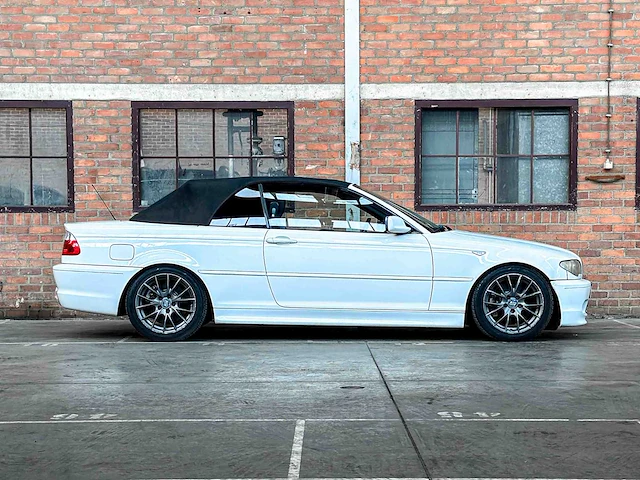 Bmw 330ci cabriolet m sport e46 231pk 2003 facelift youngtimer - afbeelding 9 van  18