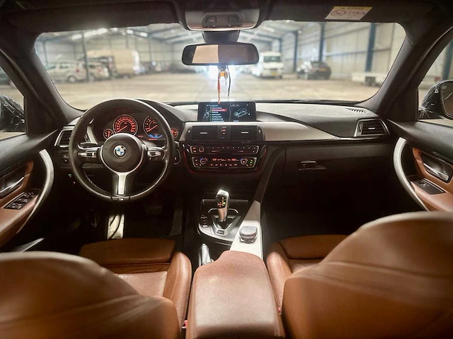 Bmw 330e automaat, jl-349-j - afbeelding 2 van  12