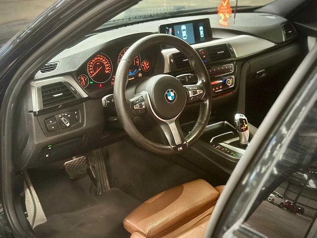 Bmw 330e automaat, jl-349-j - afbeelding 9 van  12