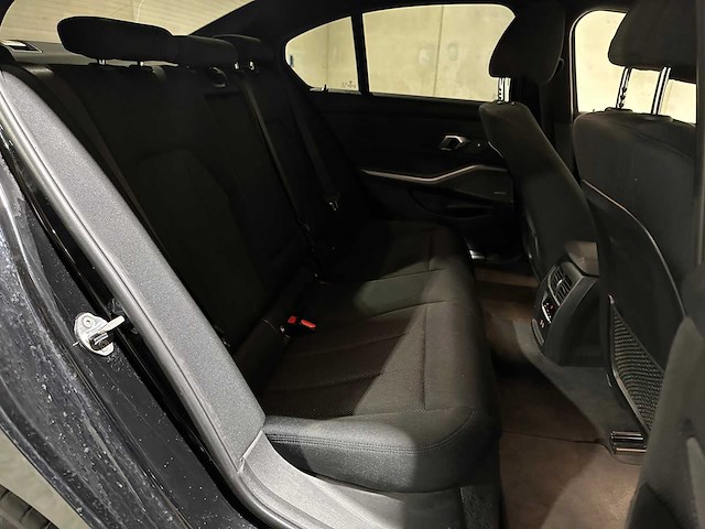 Bmw 330e high executive g20 184pk 2020 3-serie, x-201-fs - afbeelding 35 van  44