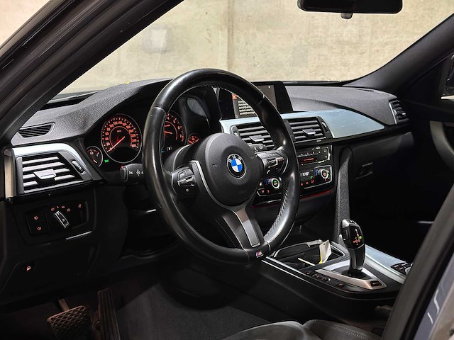 Bmw 330e m-sport f30 184pk 2016 3-serie, jx-127-v - afbeelding 11 van  43