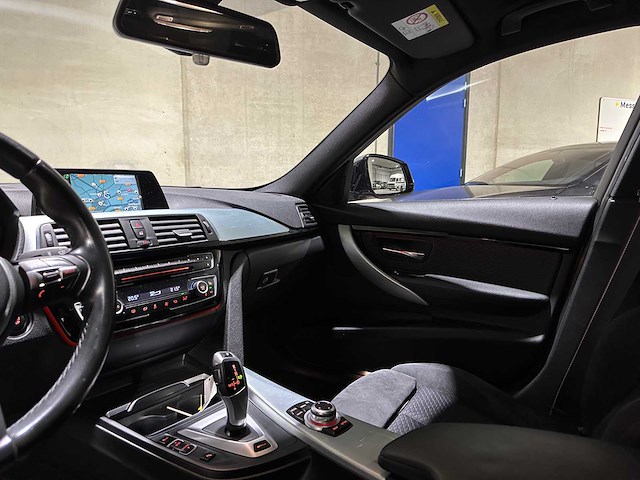 Bmw 330e m-sport f30 184pk 2016 3-serie, jx-127-v - afbeelding 14 van  43