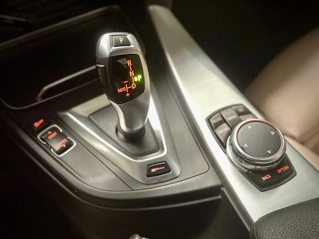 Bmw 330e sport automaat, jg-862-k - afbeelding 7 van  16