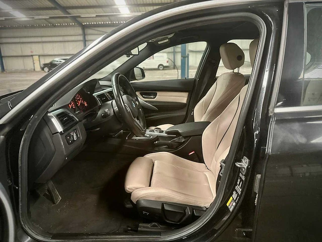 Bmw 330e sport automaat, jg-862-k - afbeelding 13 van  16