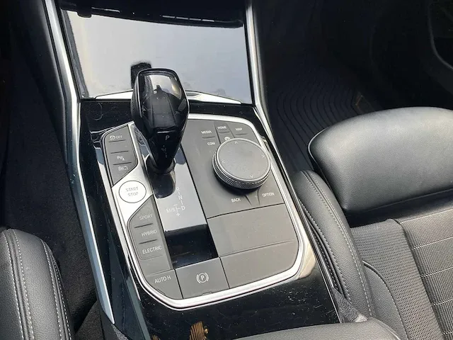 Bmw 330e sport line automaat, 9089 - afbeelding 15 van  15