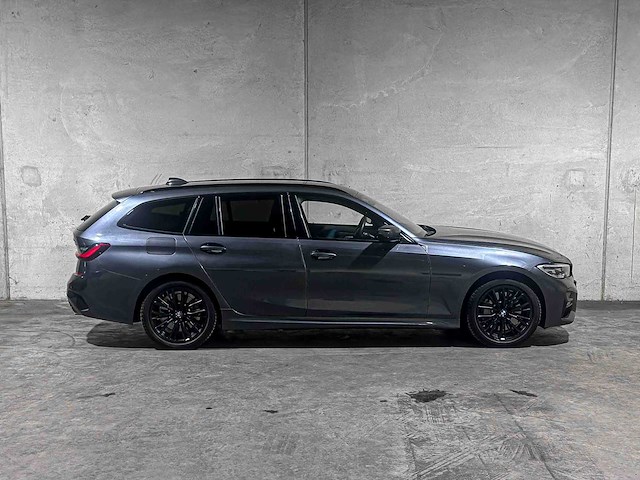 Bmw 330e touring m-sport business edition plus 184pk 2022 3-serie g21, x-990-th - afbeelding 2 van  62