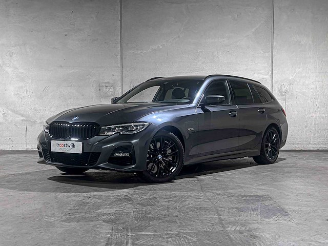 Bmw 330e touring m-sport business edition plus 184pk 2022 3-serie g21, x-990-th - afbeelding 1 van  62