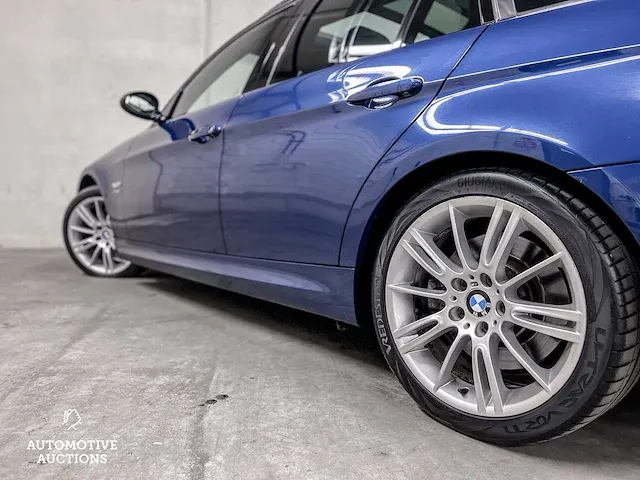 Bmw 330xi touring executive 272pk 2007 orig-nl 3-serie, 82-zb-bd - afbeelding 13 van  55