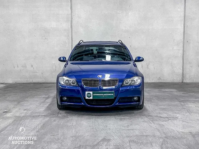 Bmw 330xi touring executive 272pk 2007 orig-nl 3-serie, 82-zb-bd - afbeelding 45 van  55