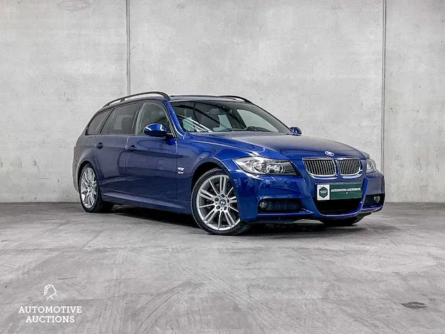 Bmw 330xi touring executive 272pk 2007 orig-nl 3-serie, 82-zb-bd - afbeelding 54 van  55