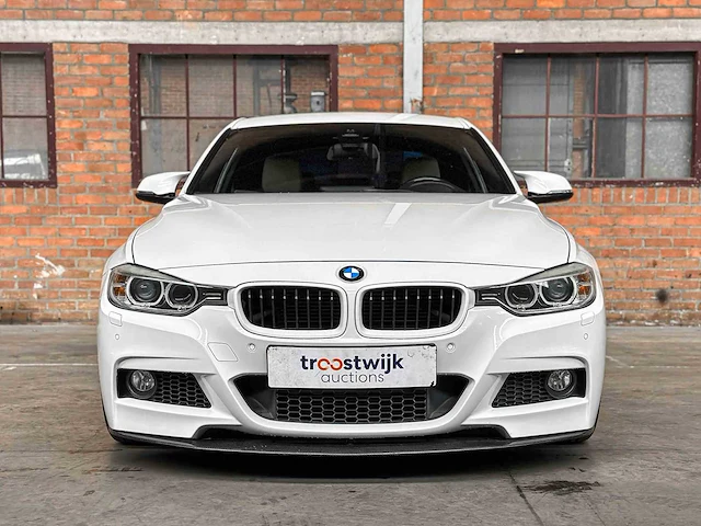 Bmw 335i activehybrid 3 306pk 2012, gbp-24-b - afbeelding 34 van  46