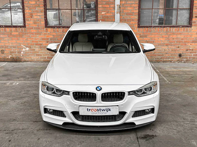 Bmw 335i activehybrid 3 306pk 2012, gbp-24-b - afbeelding 42 van  46