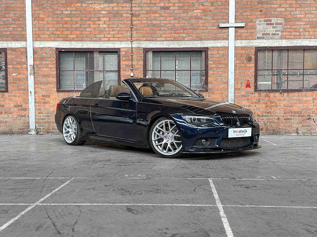 Bmw 335i cabriolet e93 306pk 2009 3-serie youngtimer - afbeelding 34 van  38