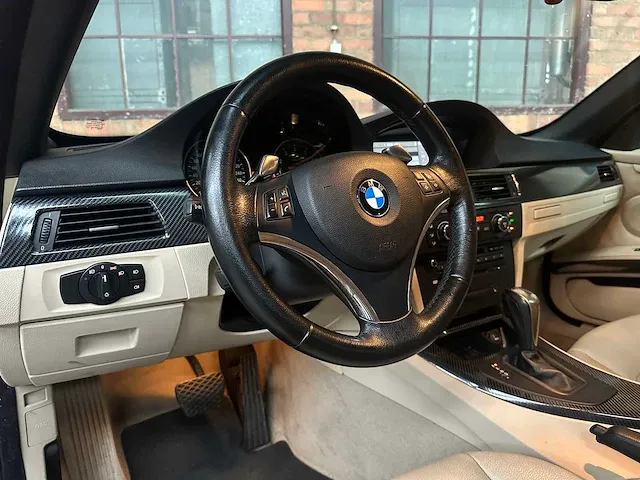 Bmw 335i cabriolet executive e93 306pk 2008 3-serie, 86-zd-lv -youngtimer- - afbeelding 20 van  51