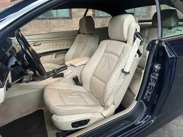 Bmw 335i cabriolet executive e93 306pk 2008 3-serie, 86-zd-lv -youngtimer- - afbeelding 37 van  51