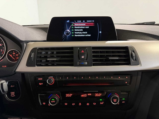 Bmw 4-serie coupé 420i executive, 2-zgg-53 - afbeelding 3 van  16