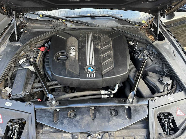 Bmw 5-serie 520d high executive, 51-rdx-5 - afbeelding 2 van  13