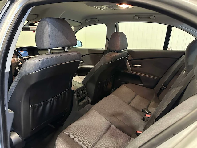 Bmw 5-serie 520i executive automaat 83-nt-pd - afbeelding 2 van  24