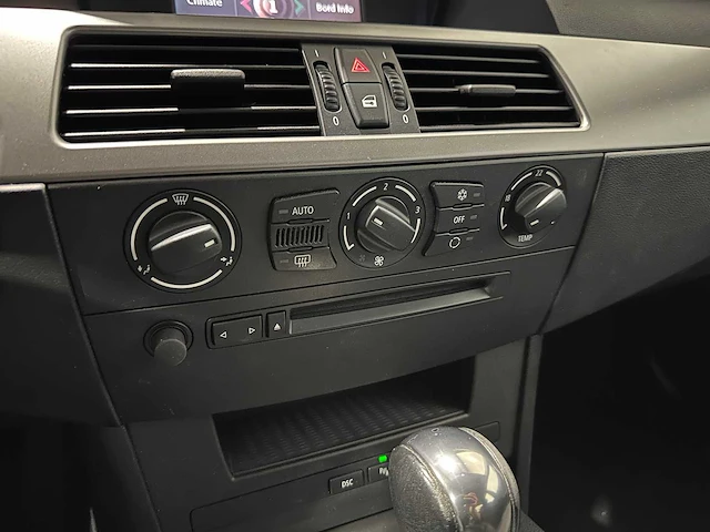 Bmw 5-serie 520i executive automaat 83-nt-pd - afbeelding 9 van  24