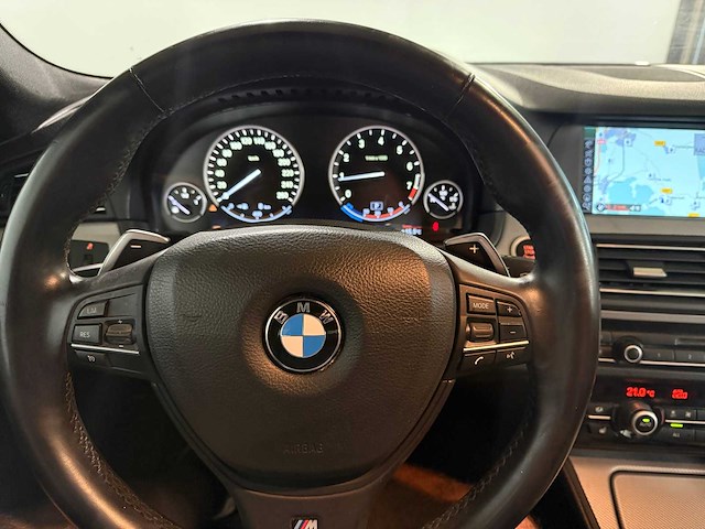 Bmw 5-serie 520i high executive, 46-zsf-1 - afbeelding 3 van  17