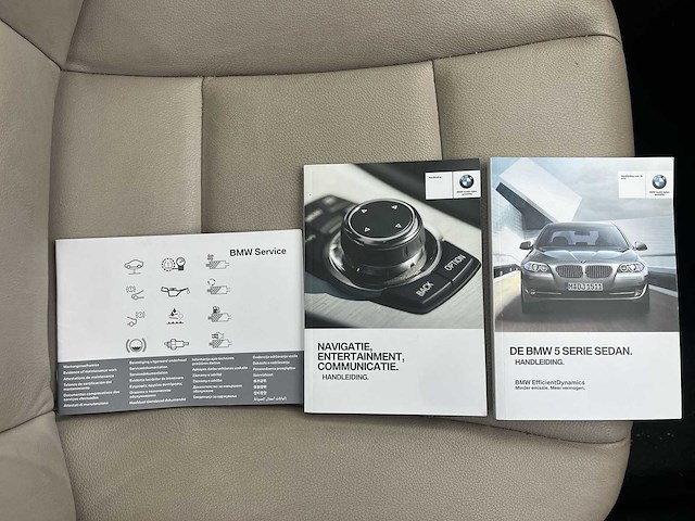 Bmw 5-serie 520i high executive car 2013 | zl-700-n - afbeelding 24 van  26