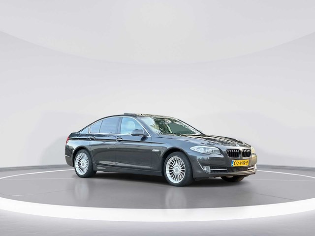 Bmw 5-serie 525d executive 2011 | 02-phr-9 i - afbeelding 34 van  35