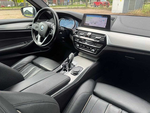 Bmw 5-serie 525d high exe zs-085-h - afbeelding 8 van  33