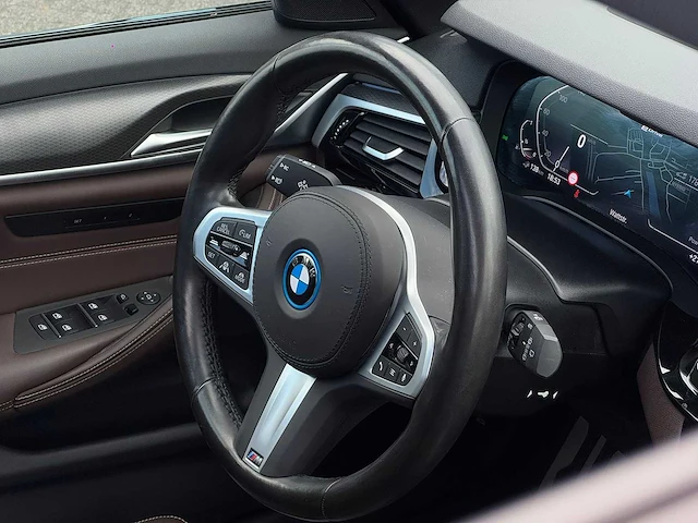 Bmw 5-serie 530e iperformance high executive 2018 | h-998-fl - afbeelding 2 van  36