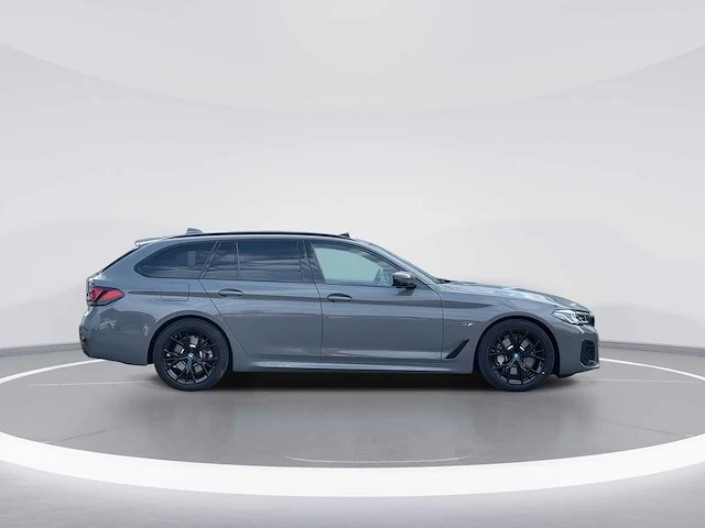 Bmw 5-serie 530e iperformance high executive 2018 | h-998-fl - afbeelding 35 van  36