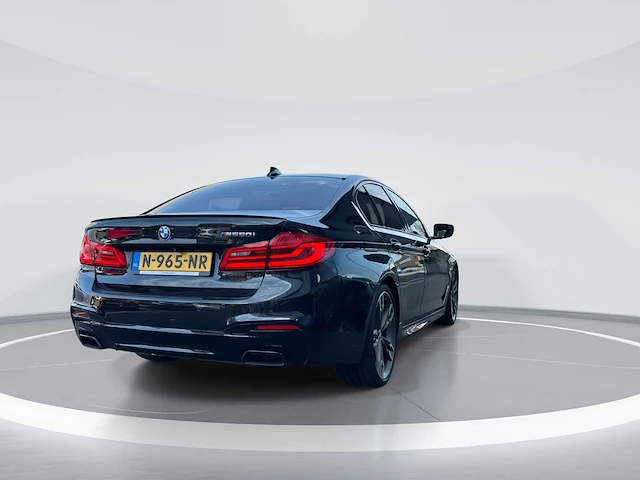 Bmw 5-serie m550i x-drive high executive 540hp car 2018 | n-965-nr i - afbeelding 23 van  39