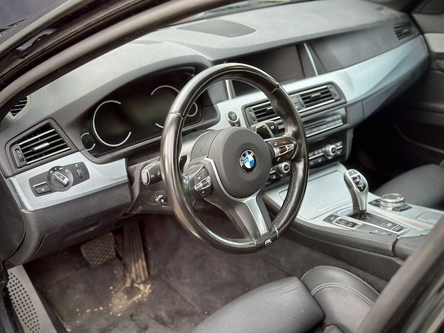 Bmw 5-serie m550xd , ; kg-614-b - afbeelding 9 van  12