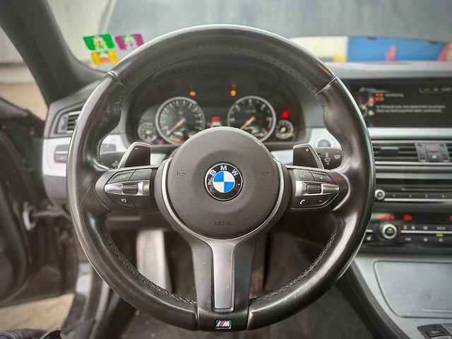 Bmw 5-serie m550xd , ; kg-614-b - afbeelding 11 van  12