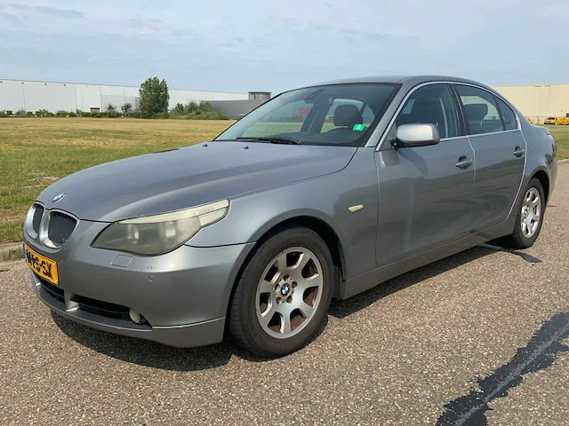 Bmw 5-serie personenauto - afbeelding 1 van  30