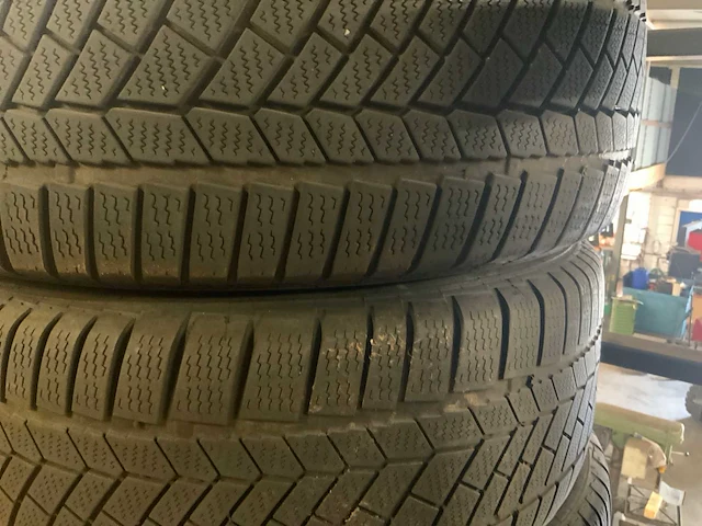 Bmw 5-serie personenauto - afbeelding 24 van  30