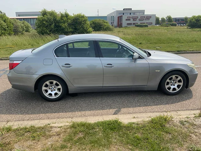 Bmw 5-serie personenauto - afbeelding 27 van  30