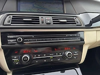 Bmw 5-serie touring 520d high executive car 2013 | 7-kgb-06 - afbeelding 13 van  30