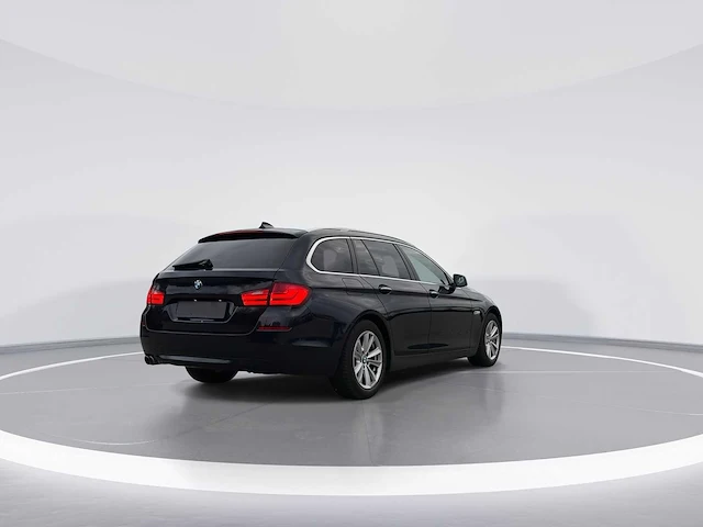 Bmw 5-serie touring 520d high executive car 2013 | 7-kgb-06 - afbeelding 26 van  30
