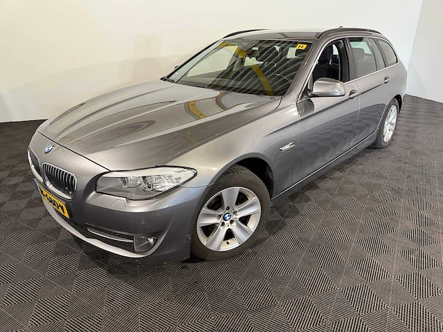 Bmw 5-serie touring 520d high executive, nf-680-v - afbeelding 1 van  13
