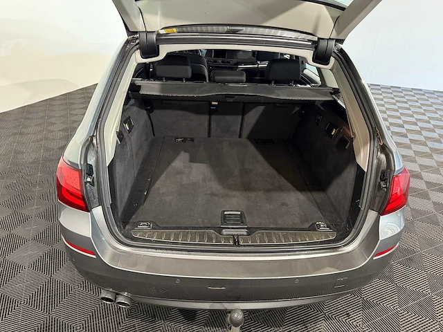 Bmw 5-serie touring 520d high executive, nf-680-v - afbeelding 8 van  13