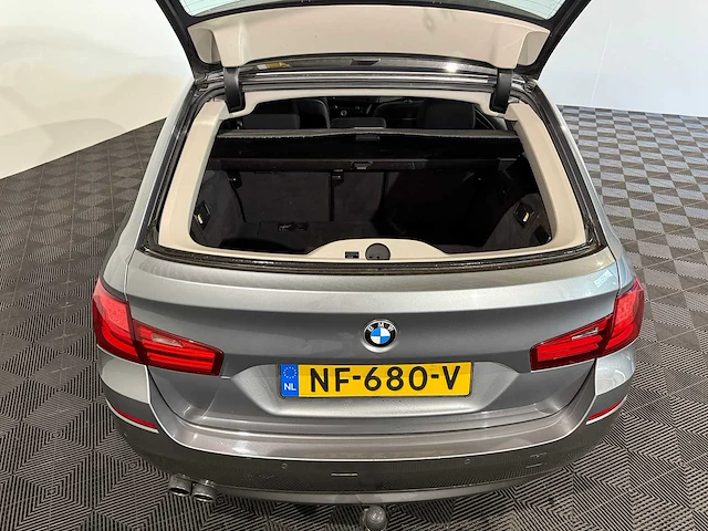 Bmw 5-serie touring 520d high executive, nf-680-v - afbeelding 9 van  13