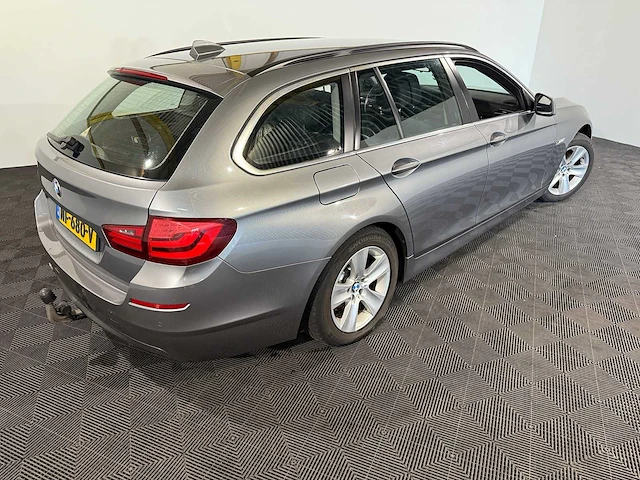 Bmw 5-serie touring 520d high executive, nf-680-v - afbeelding 10 van  13