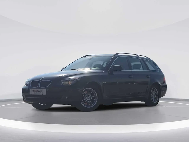Bmw 5-serie touring 520i corporate lease business line edition 1 car 2010 | 98-lkk-2 - afbeelding 1 van  30